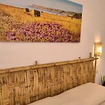 Alojamento de Acomodação e Pequeno-almoço San Vito 4*