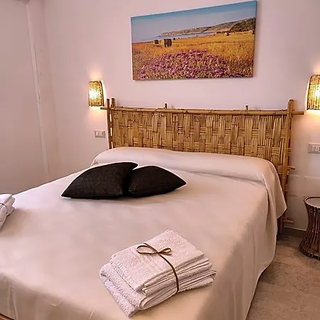 San Vito Couette-café 4*